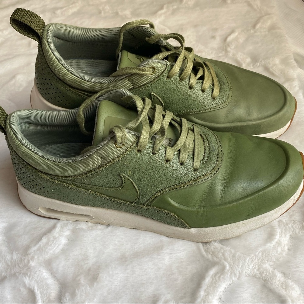 Nike Air Max Thea PRM - Women’s 8